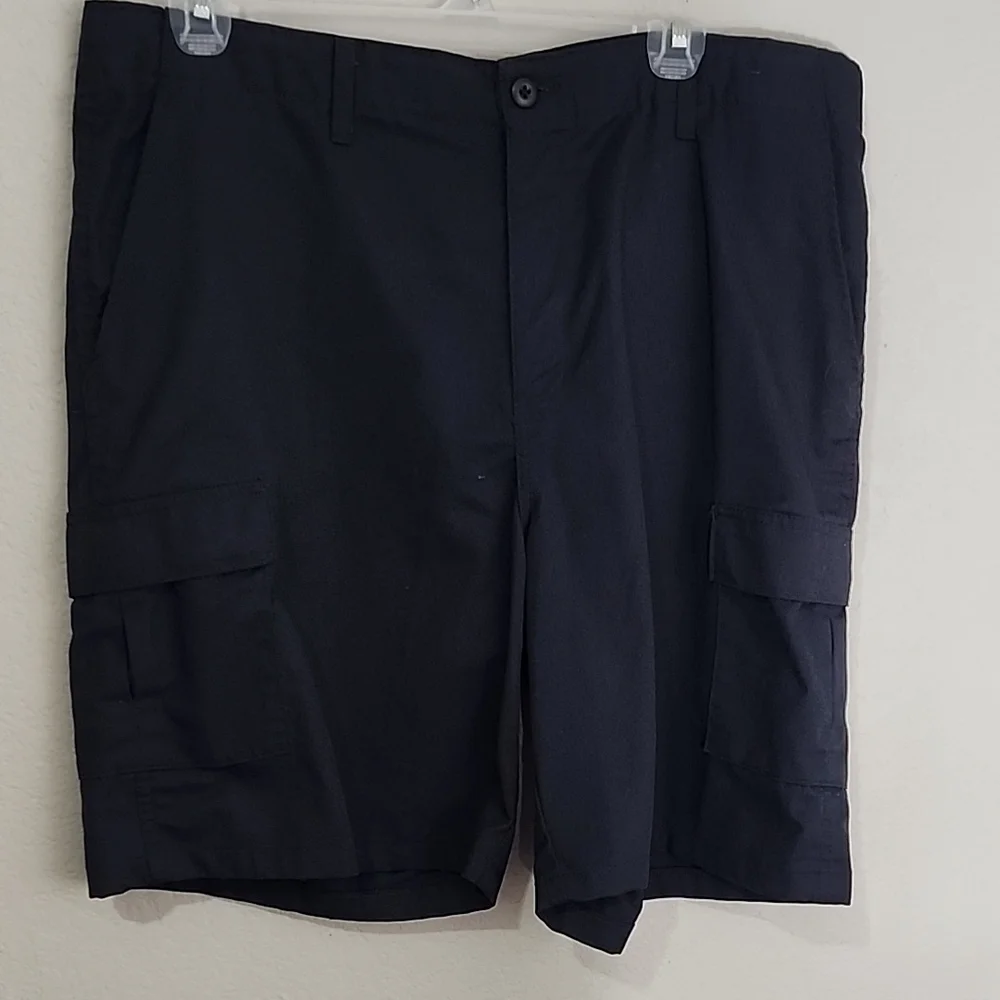 VF Imagewear Shorts Cargo Size XL Navy Blue